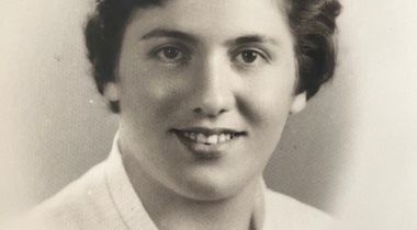 Elizabeth Cucinelli Jones