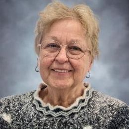 Photo of Normande Doucet, obituary in Saint-Omer