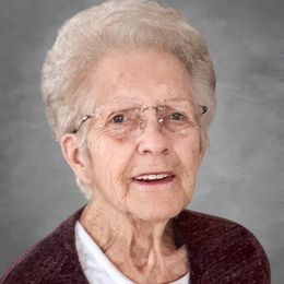 Photo of Marie-Rose Girard, obituary in Forestville