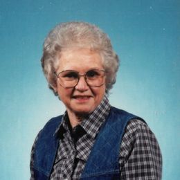 Photo of Ruby Maxine Teel, obituary in Colombier