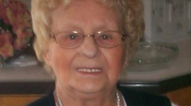 Jeannine Deschâtelets
