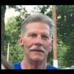 Photo of Kenneth "Kenny" John Kramer, obituary in Louiseville