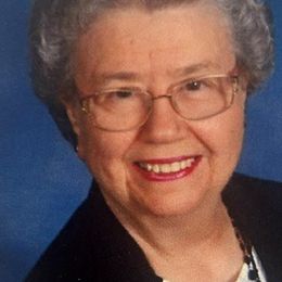 Photo of Jean Braun Dinello, obituary