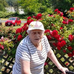 Photo of Luzie Irmgard Grete Kovacs, obituary in Marston