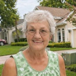 Photo de Marlene "MiMi" (Szewcyk) Puglisi, avis de décès à Chichester