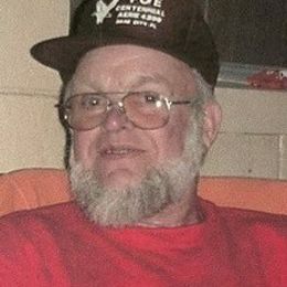 Photo of Bernie R Britt, obituary