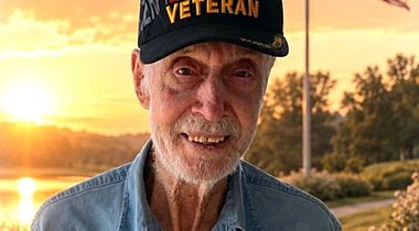 Earl Finton Stoneburner