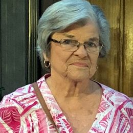 Photo of Peggy Sue Hinton Taylor, obituary