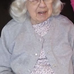 Photo of Gloria Ann Henegar, obituary