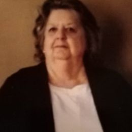 Photo of Joan Louise Taylor, obituary