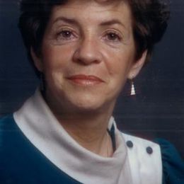 Photo de Gertrude Alarie, avis de décès à Québec