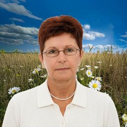 Photo de Carmelle Comeau, avis de décès à La Sarre