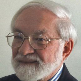 Photo of Howard Geisler, obituary