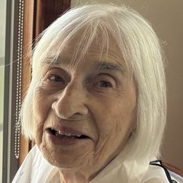 Photo de Shirley Sibalis (née Krasovitsky), avis de décès à Kipawa
