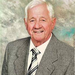 Photo de Francis "Neil" Robertson, avis de décès