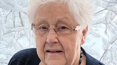 Mme Jeannine Beauchemin Chapdelaine