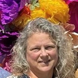 Photo of Lori Ann-Quintanilla Ray, obituary