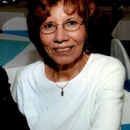 Photo of Gloria M. Torres, obituary in Austin