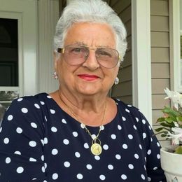 Photo of Rosella Cavo, obituary