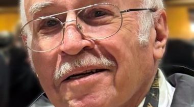 Arthur J. Mendonça