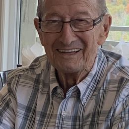Photo of Ronald Carmichael, obituary in Sherbrooke