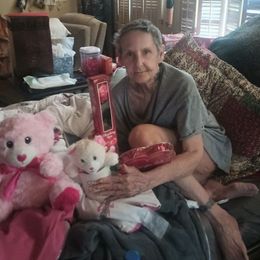 Photo of Jerry Gloria Cheshire, obituary