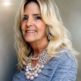 Photo of Linda Gay Coker, obituary
