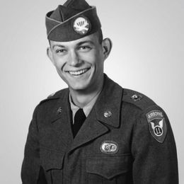 Photo of Don Richard Golden, obituary