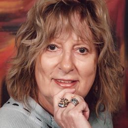 Photo of Andrée Rivard, obituary in Notre-Dame-du-Mont-Carmel