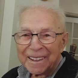 Photo of Gaston Doucet, obituary in Laval