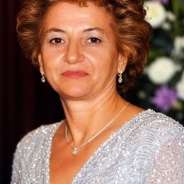 Photo of Stavroula "Voula" Mezines, obituary