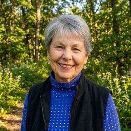 Photo of Suzanne "Suzy" Ruth Williams, obituary