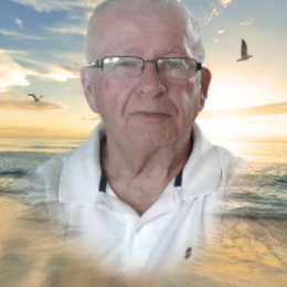 Photo of John Robert Bradbury, obituary