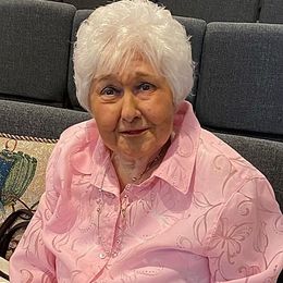 Photo de Nancy "Susie" Yates, avis de décès à Senneville