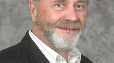 Robert Oliver Daignault