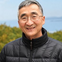 Photo of Mingxiang Jiang, obituary in Maria