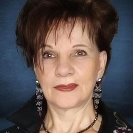 Photo of Claudette Lemieux, obituary