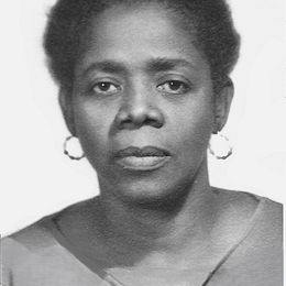 Photo of Felicia Teresa Hinds, obituary in Warden