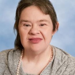 Photo of Chantal Dumont, obituary in Mont-Carmel