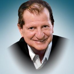 kKgmXv1lf2rjkrOVEF5oyqwTZgd2IMXkk9mdJwdM