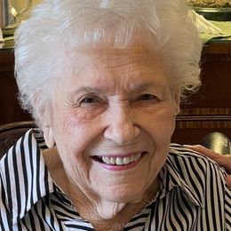 Photo de Doris Loraine Engelbrecht Black, avis de décès