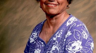 Maria Luisa Lares
