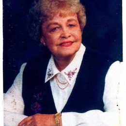 Photo of Margaret Mitchell Ross, obituary