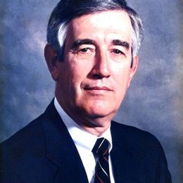 Photo of Henry Scott Savedge Jr., obituary