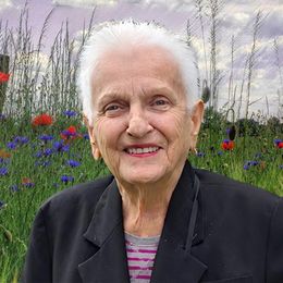 Photo of Lisette Simard, obituary in Rivière-Héva