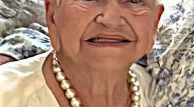 Maria D Valdivia