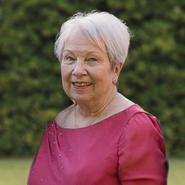 Photo of Louise Squires York, obituary in Bury