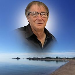 Photo of Denis Fullum, obituary in Chandler
