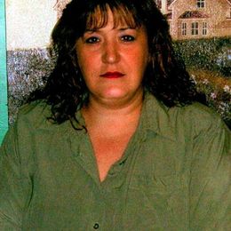 Photo of Dawn "Renee" Farley, obituary