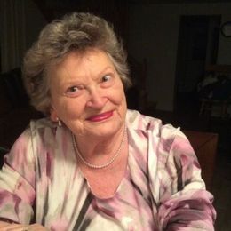 Photo of Marie-Jeanne Côté, obituary